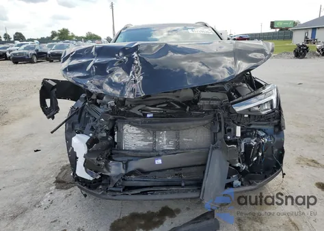 2023 Volvo Xc40 Plus z USA, uszkodzony, nr VIN YV4L12UW7P2066772